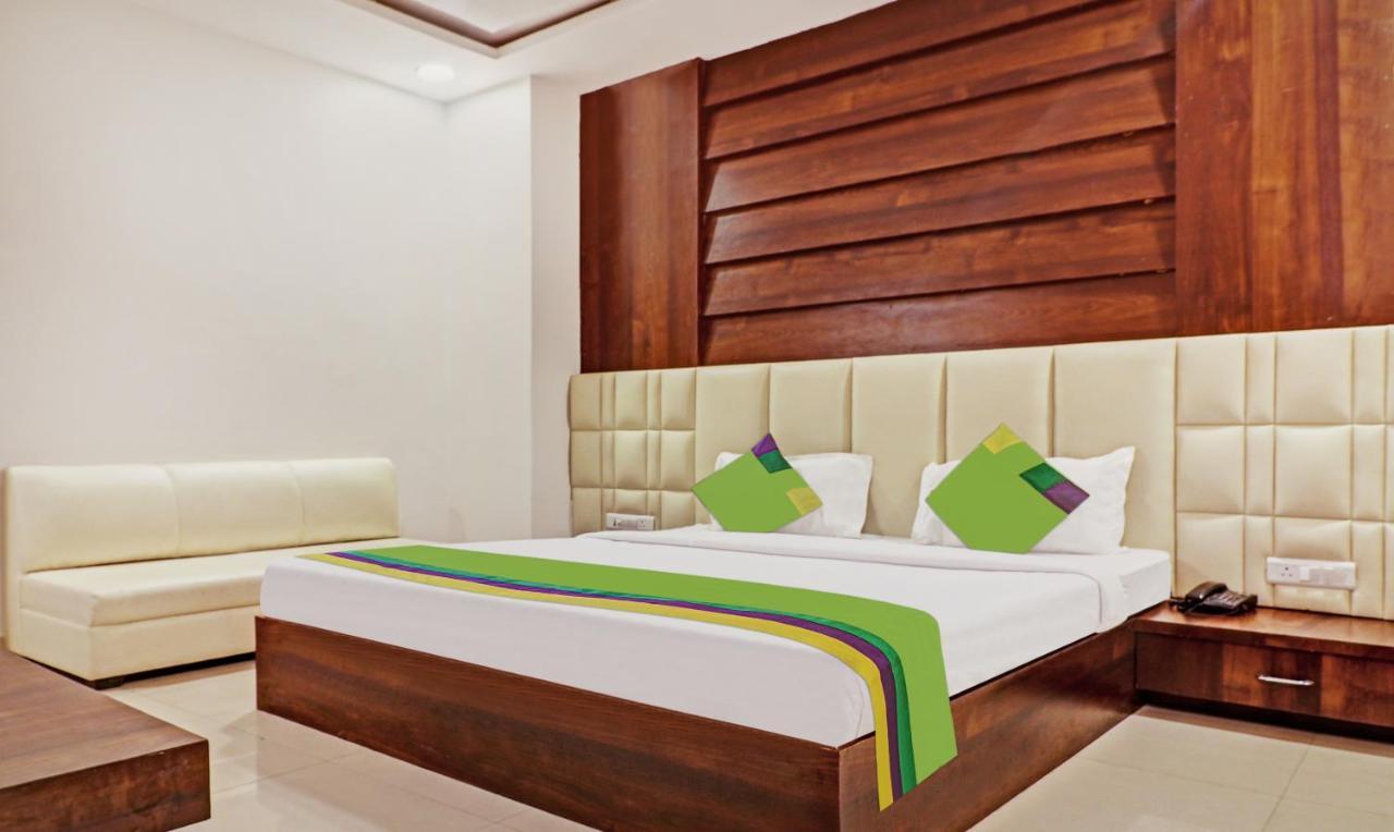 Treebo Trip Supreme Hotel Jhānsi Екстериор снимка